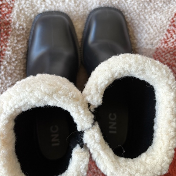 Perfect fall boot - Picture 2 of 2